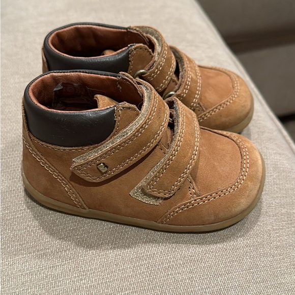 Bobux Brown Boots 🥾 Size 20 or 4 - Picture 2 of 3